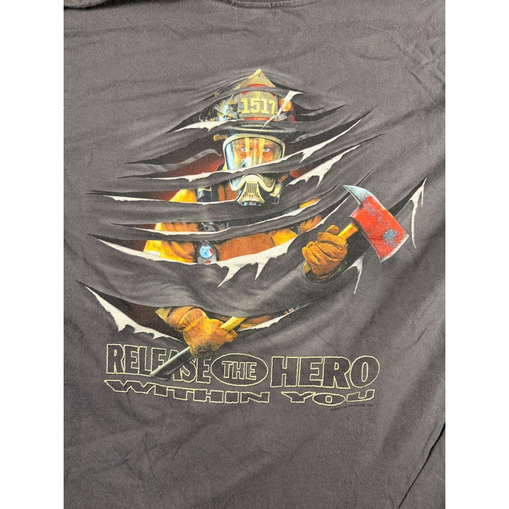 Firefighter Release The Hero Within You Graphic T-Shirt L Gildan Ultra Cotton
